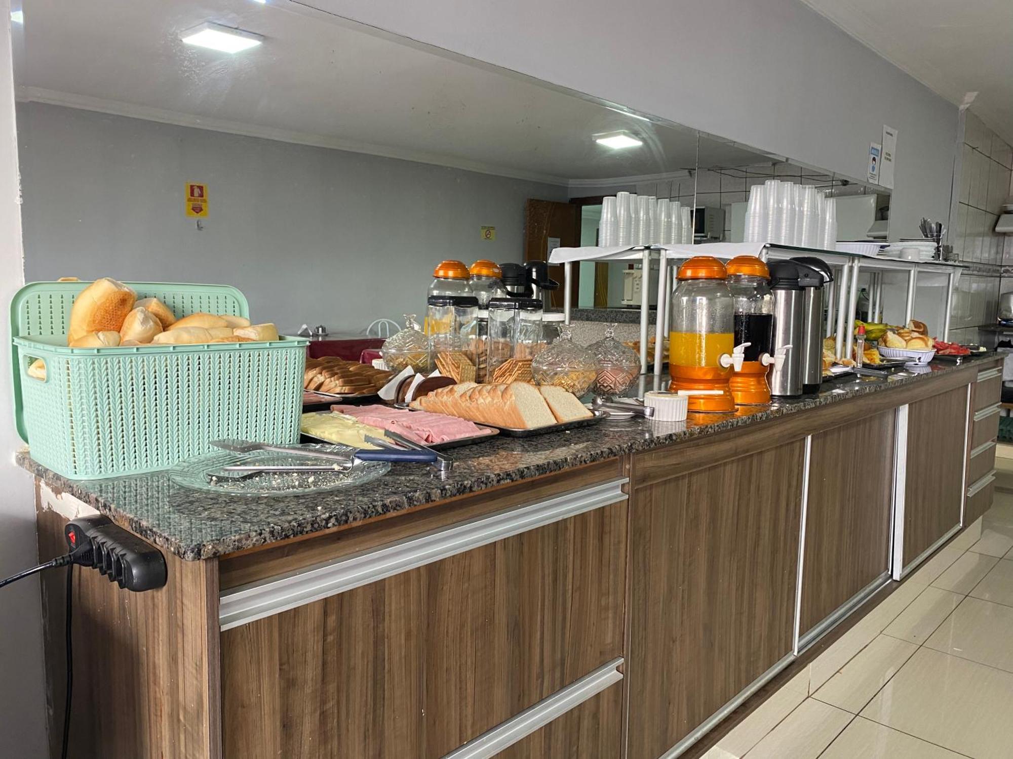Nasser Hotel Aeroporto Núcleo Bandeirante Εξωτερικό φωτογραφία